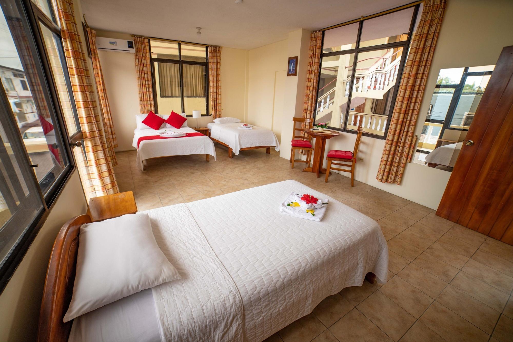 Hotel Red Booby Puerto Ayora  Exteriér fotografie