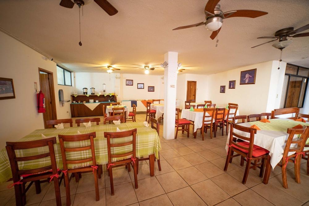 Hotel Red Booby Puerto Ayora  Exteriér fotografie