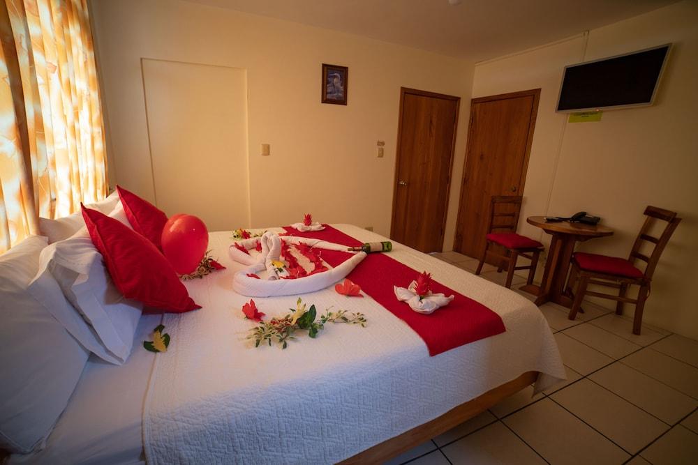Hotel Red Booby Puerto Ayora  Exteriér fotografie