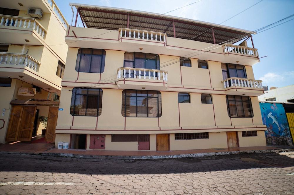 Hotel Red Booby Puerto Ayora  Exteriér fotografie