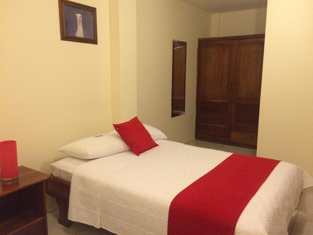 Hotel Red Booby Puerto Ayora  Pokoj fotografie